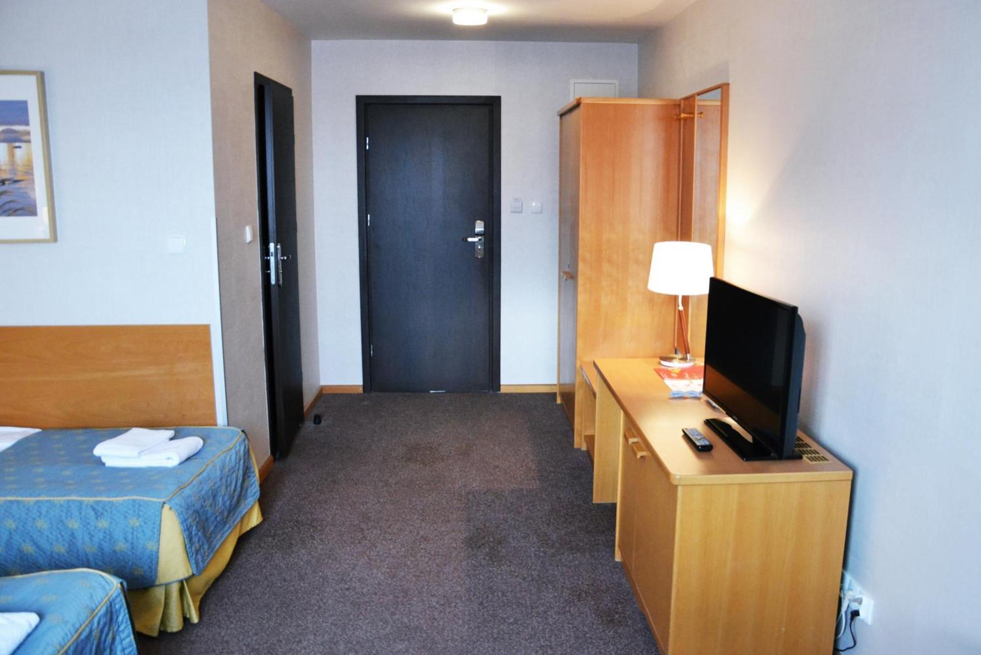 Hotel Orlik Plonsk Room photo
